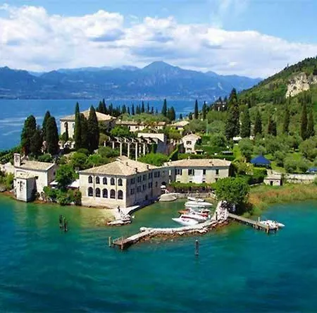 Alloggio La Rocca Garda (Verona)